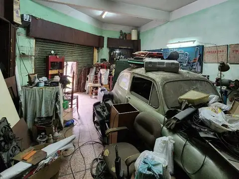 LOCAL CON VIVIENDAS EN VENTA LAFUENTE 6014 WILDE