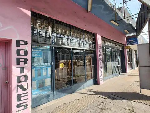 Local en Venta en Adrogue, USD 280.000