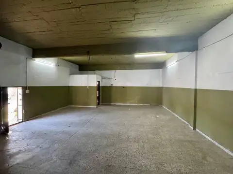 Local en Alquiler Via Púb.