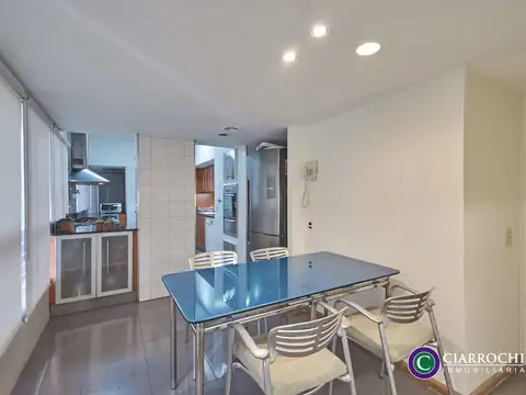 Departamento en Venta de 4 dormitorios