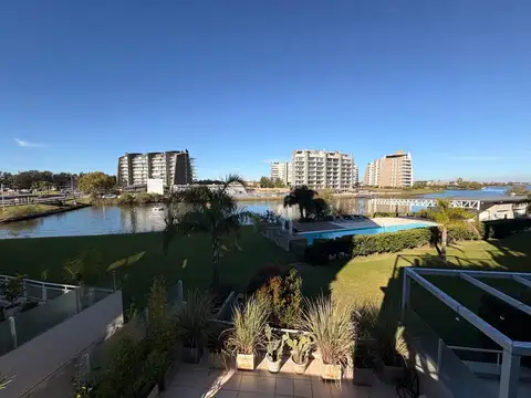 Av. De Los Lagos 6595 , Piso 1
