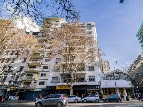 AVDA. SANTA FE 3880 , Piso 1