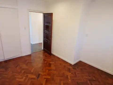 Depto Tipo Casa en Alquiler de 2 dormitorios