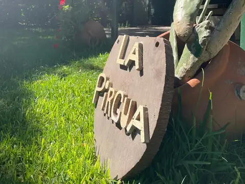SE VENDE CASAQUINTA MAS DPTO EN LAGUNA DE LOBOS