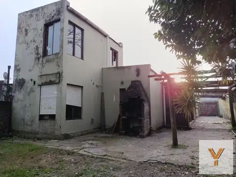 PH en venta - 2 Dormitorios 1 Baño - La Plata