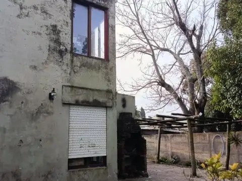 Depto Tipo Casa en Venta 25 años
