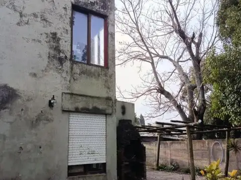 Depto Tipo Casa en Venta 25 años