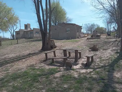 CABAÑA 2 DORM COSQUÍN 1140 M2 TERRENO CORDOBA