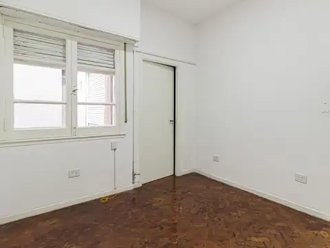 2 amb ampl baño y coc reciclados 2° x escalera lum bajas exp