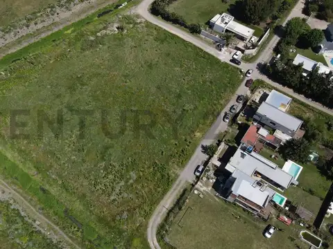 Calle 3 y 502 , Piso 0