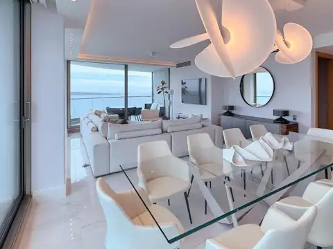 Departamento en Venta de 4 dormitorios