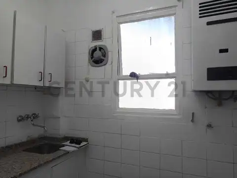 VENTA DE DEPARTAMENTO 2 Ambientes, en Balvanera ideal PARA RENTA  