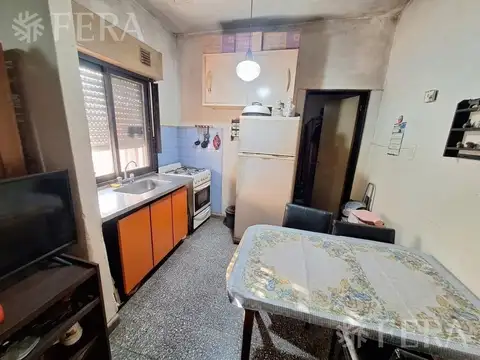 Depto Tipo Casa en Venta 50 años