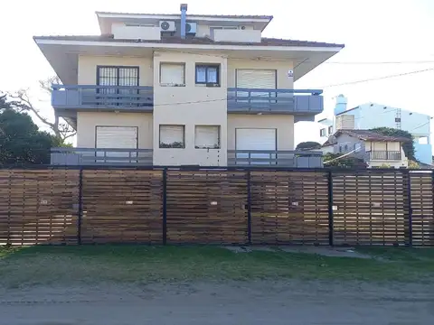 Venta departamento 3 ambientes Villa Gesell
