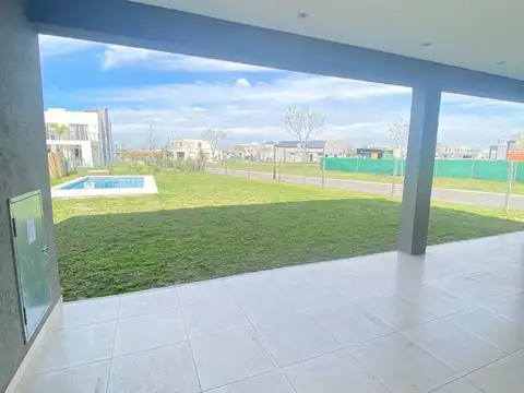 Casa en Alquiler A Estrenar