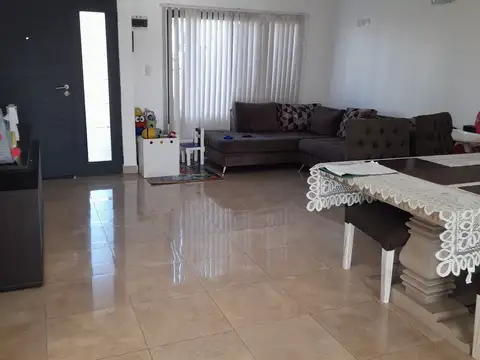 Casa en Venta en Horizontes al Sur, USD 278.900