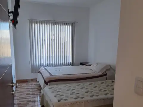 CASA 7 AMB. PLAYROOM PISCINA Y JARDIN HORIZONTES AL SUR CORREDOR VERDE CANNING SAN VICENTE