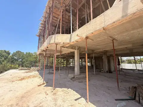 VENTA DEPTO CONSTRUCCION BERAZATEGUI CENTRO FINANC
