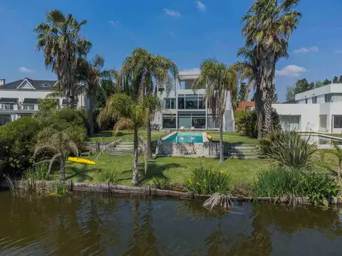 Casa en Venta en Benavidez, USD 530.000