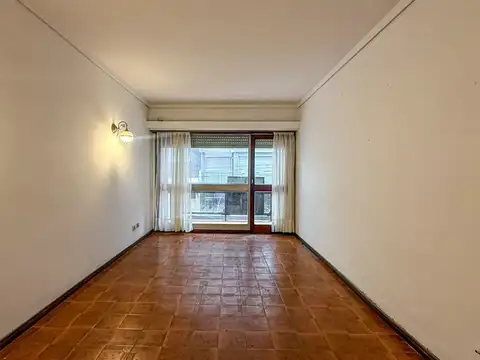 Alsina 2200