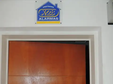 Santa Fe 1300 Oficina Alquiler 60 m2 Baño privado. Kitchinette