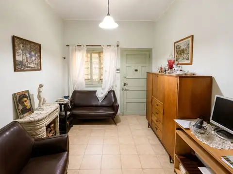 Casa 3 ambientes con 1 baño