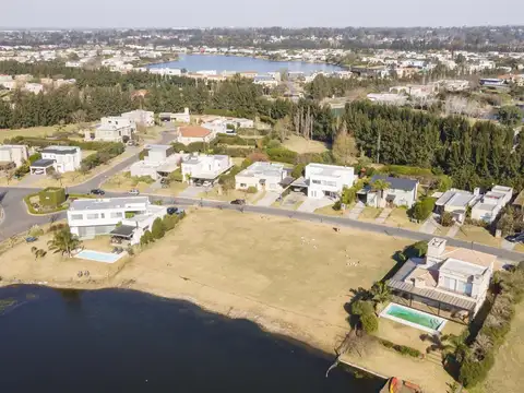 Terreno en Venta en Villanueva, USD 220.000