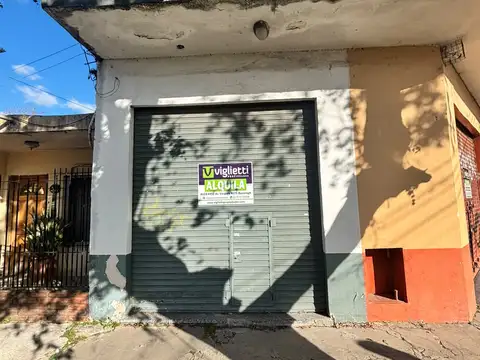 LOCAL EN ANTEESQUINA DE BERAZATEGUI
