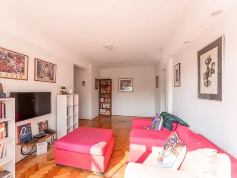 Depto Tipo Casa en Venta de 3 ambientes