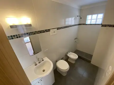 VENTA DEPTO MONOAMBIENTE ALMAGRO C/BAÑO Y TOILETTE
