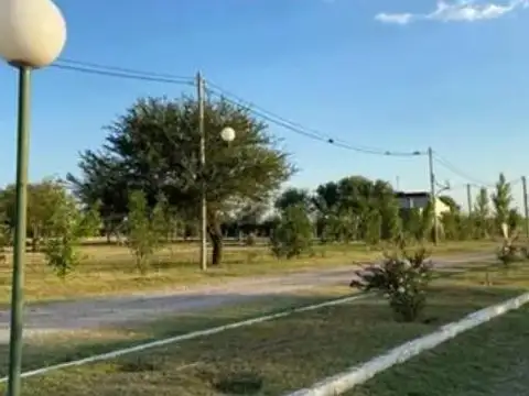 Terreno en Venta 49  mts Fondo