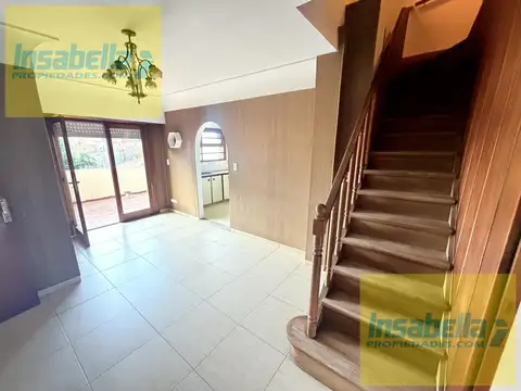Depto Tipo Casa en Alquiler 45 años