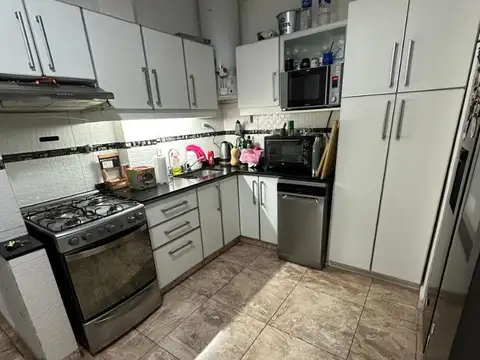 Casa americana en venta en Merlo zona residencial