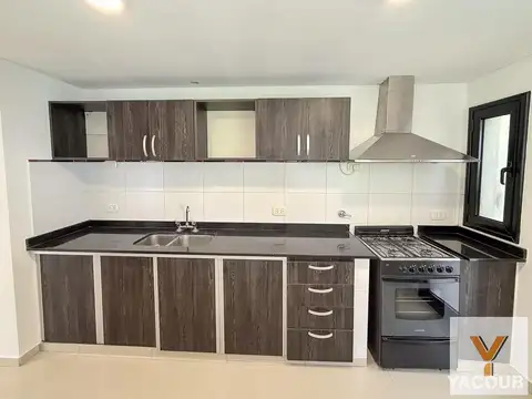 Casa 2 ambientes con 1 baño