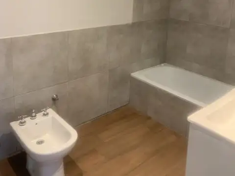 Departamento en Venta en Adrogue, USD 95.000