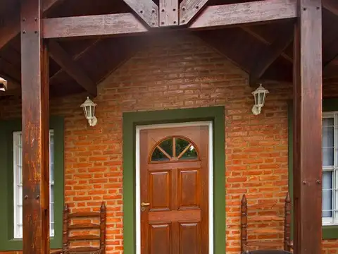Casa 3 ambientes con 2 baños