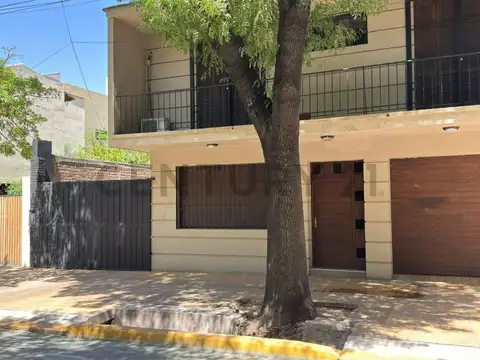 Casa en Venta en Quinta Sección, Mendoza