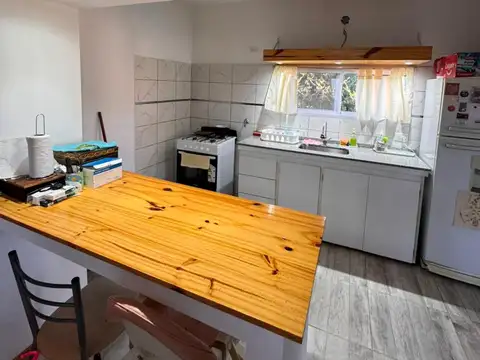 Casa 4 ambientes con 1 baño