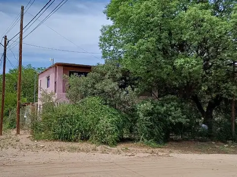 00206 - Casa 2 plantas en venta, excelente ubicación en San Marcos Sierra