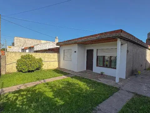 CASA 3 AMBIENTES