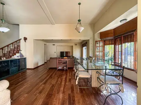 VENTA CASA EN EL CERRO DE LAS ROSAS