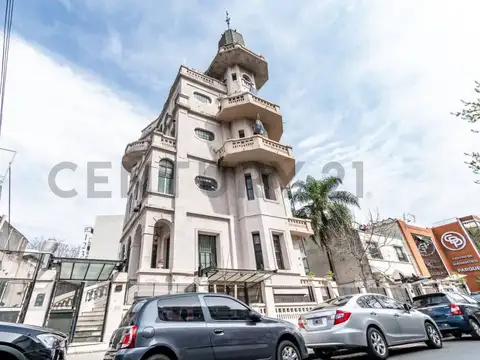 Campana 3200, Piso 1