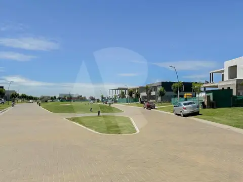 Terreno en Venta en Belen De Escobar, USD 84.000