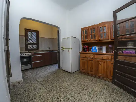 Casa 4 ambientes con 1 baño