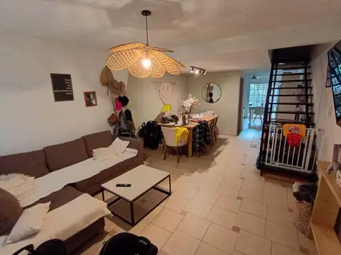 Casa en Alquiler en Ciudad Jardín del Palomar, $ 1.600.000