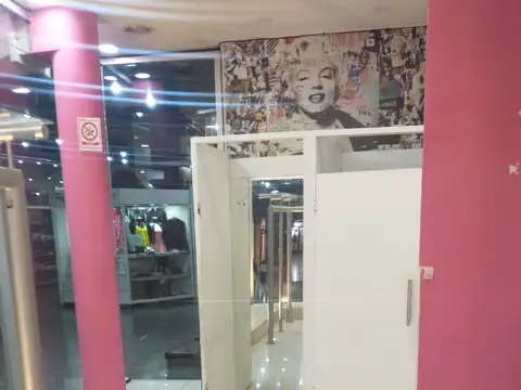 Local en Venta en Flores Sur, USD 35.000