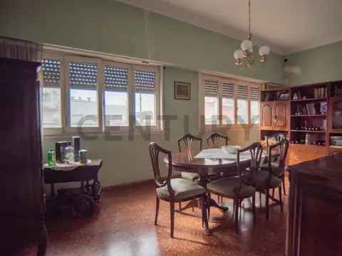 PH en venta 5 ambientes en Vicente López terrada