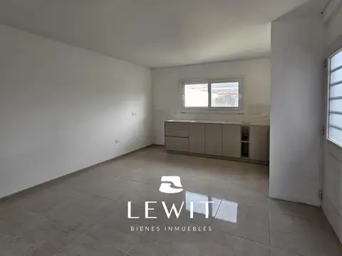 Depto Tipo Casa en Venta de 3 dormitorios