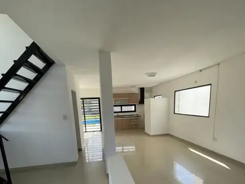 Casa en Venta al Este