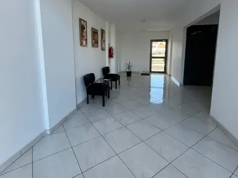 Departamento en Alquiler en Bernal Oeste, $ 390.000